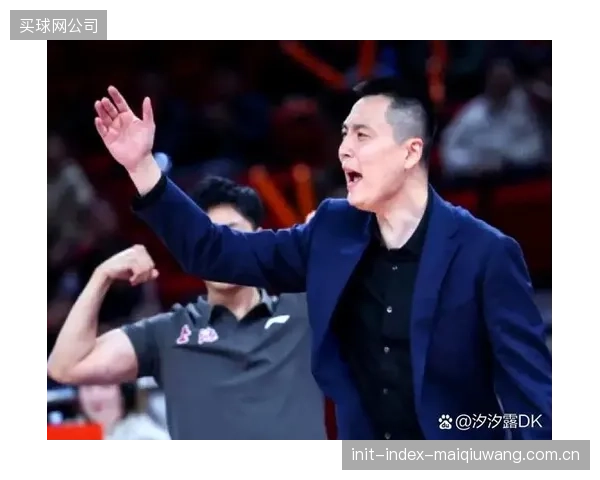 卢伟率上海久事创下联盟第一战绩，其攻防体系的打造能力获得官方认可。